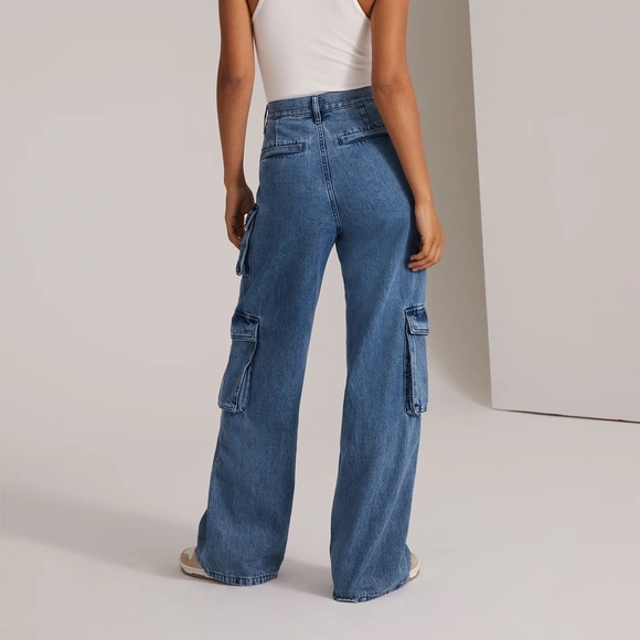 NWT Favorite Daughter Carly Shortie Cargo - Picture 2 of 11